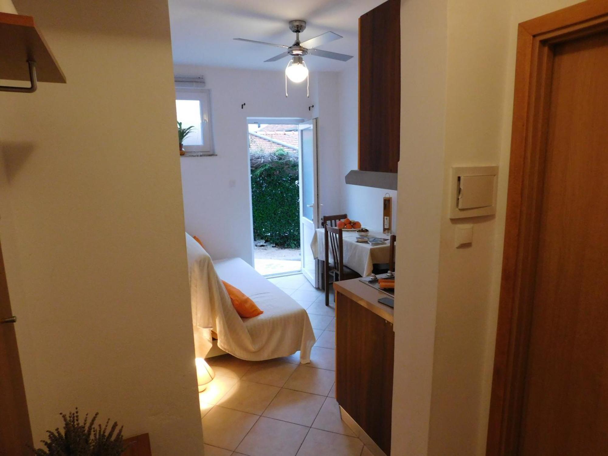Apartments Iva Pakoštane Esterno foto