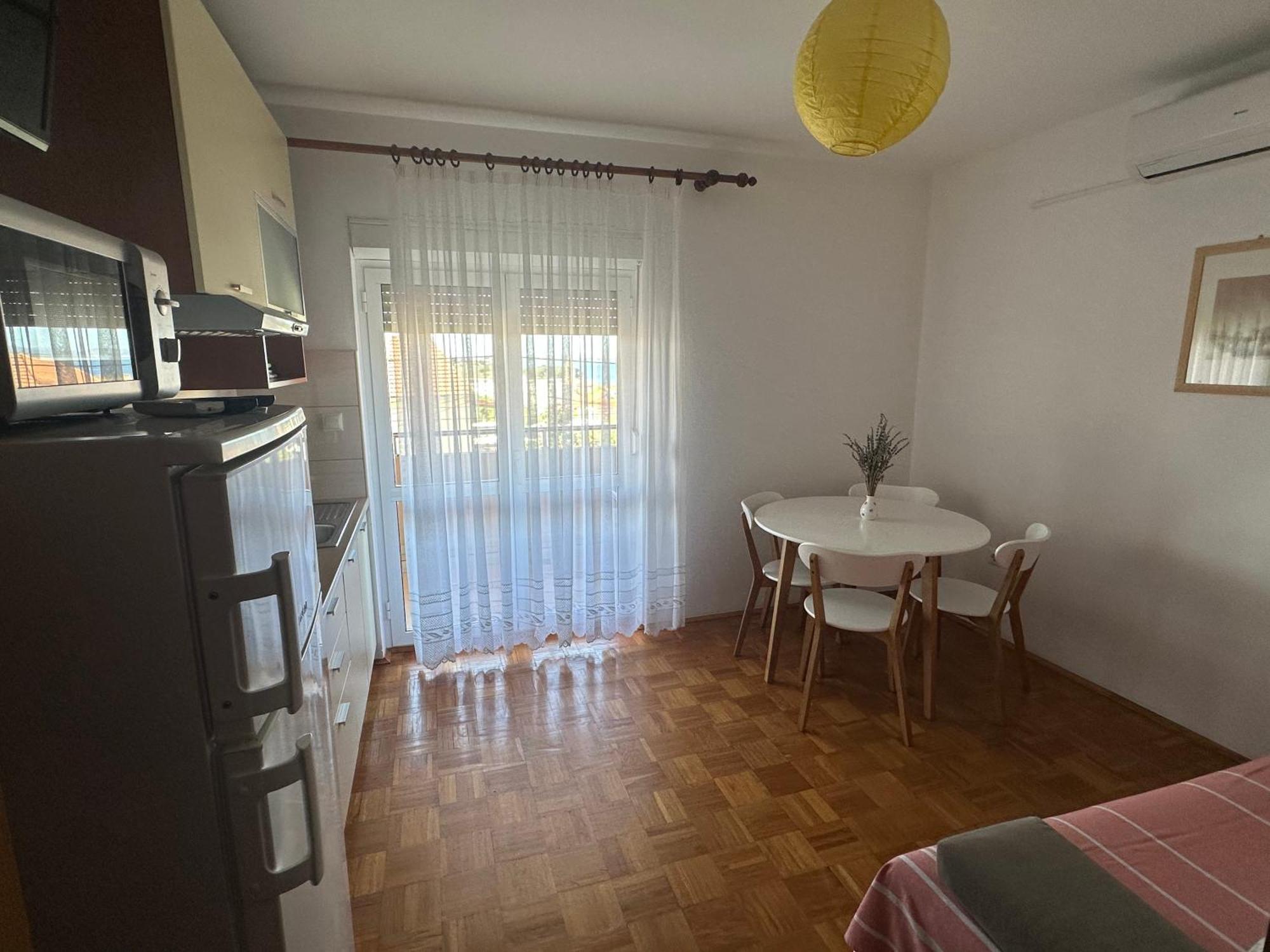Apartments Iva Pakoštane Esterno foto